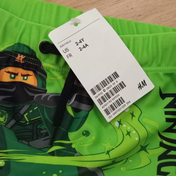 NWT 2-4y H&M Ninjago Lime Green Swim Trunks - Picture 2 of 4